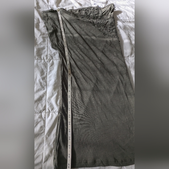 NWT Sage Green, dolman sleeve, lace front tee - Picture 9 of 11